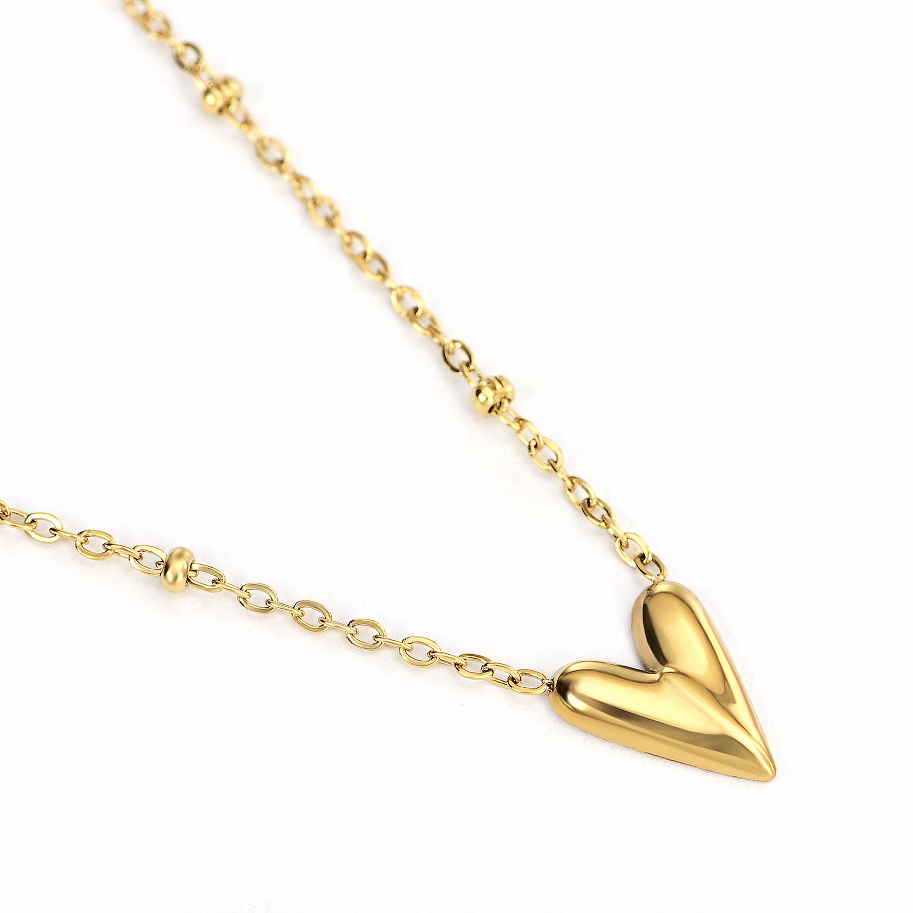 Elegant Gold Heart Necklace