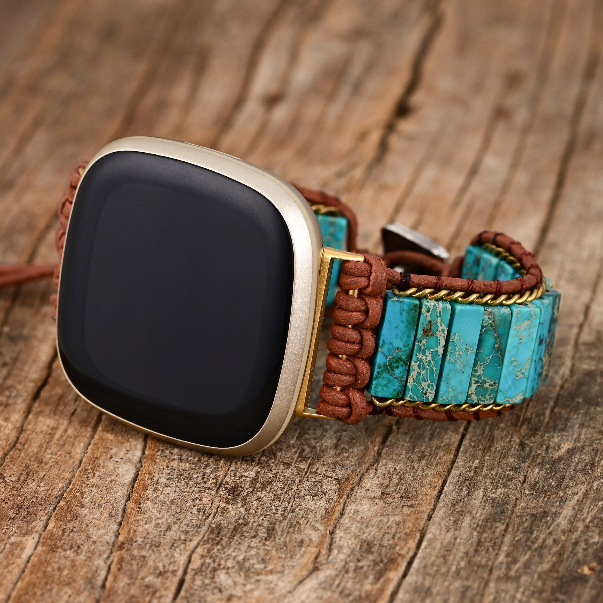 Fitbit versa with leather band online