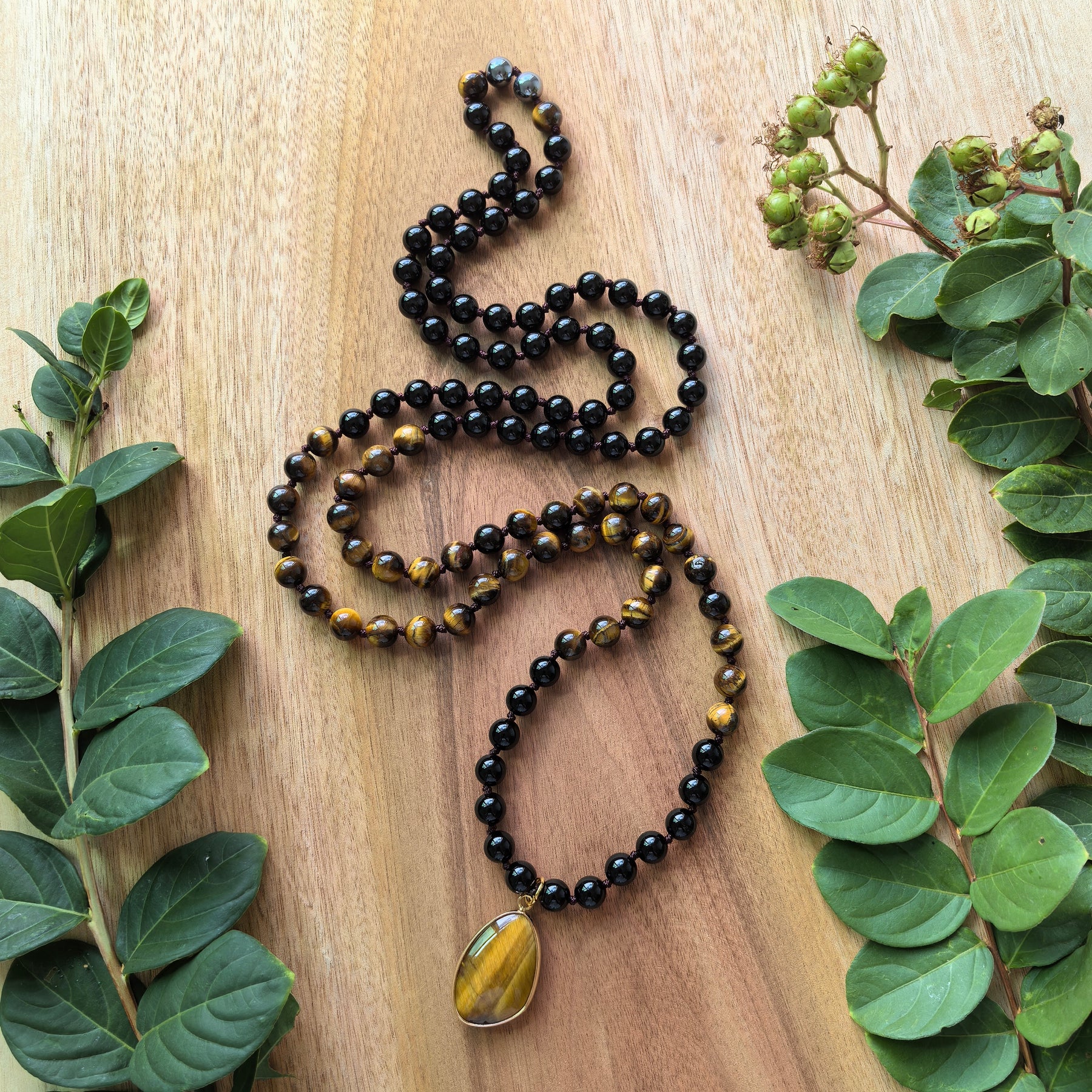 108 Natural Tiger Eye & Black Onyx Mala Beads Necklace / Bracelet