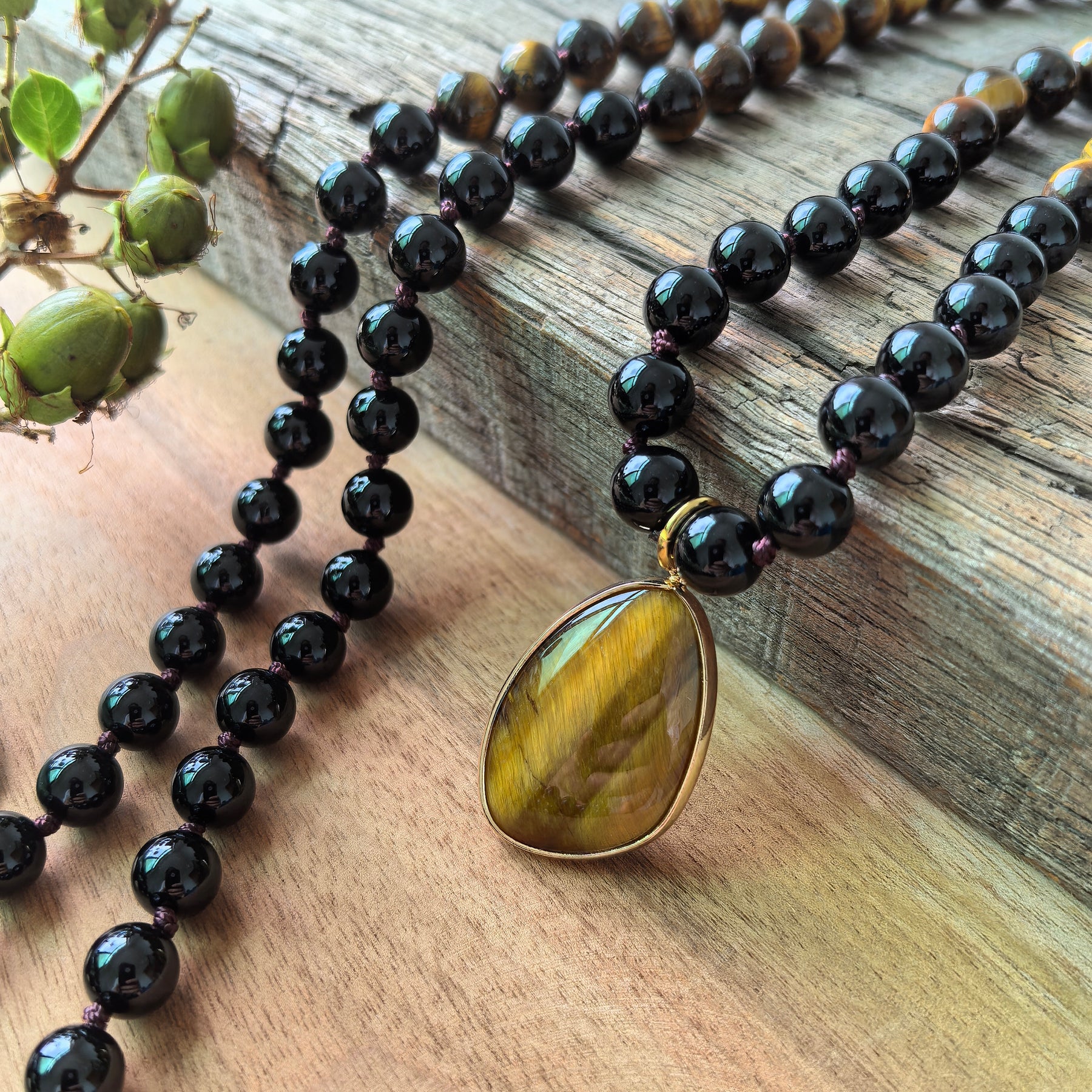 108 Natural Tiger Eye & Black Onyx Mala Beads Necklace / Bracelet