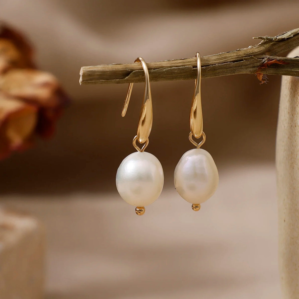Natural Freshwater Pearl Drop Earrings