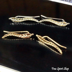 Trendy Feather Earrings - Gold or silver - Free Spirit Shop